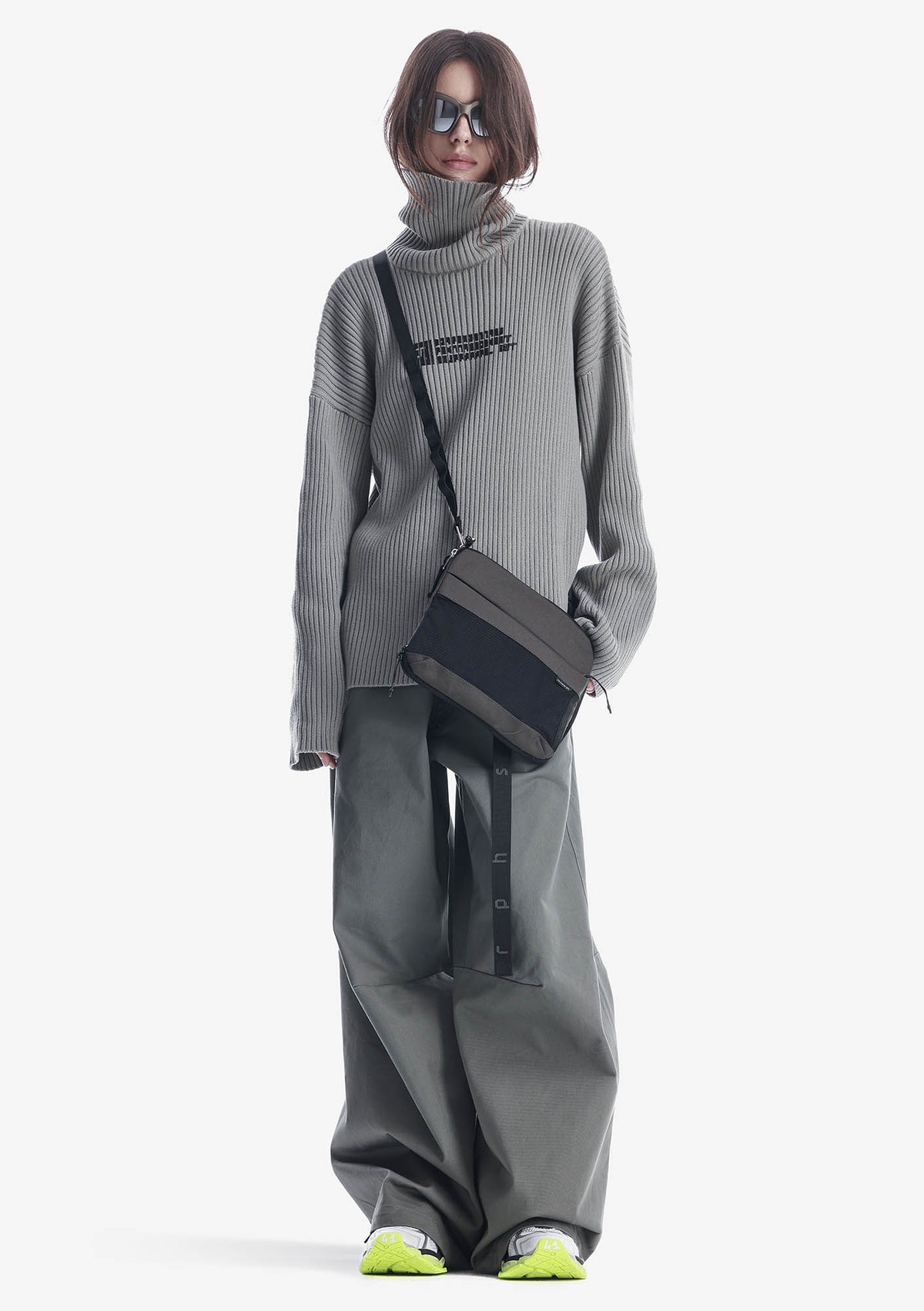 product-shot-тёмно-окаменелый